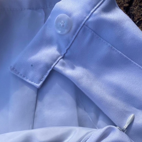 SOLD ON DEPOP @ellio_m White pleated skirt - Picture 2 of 3